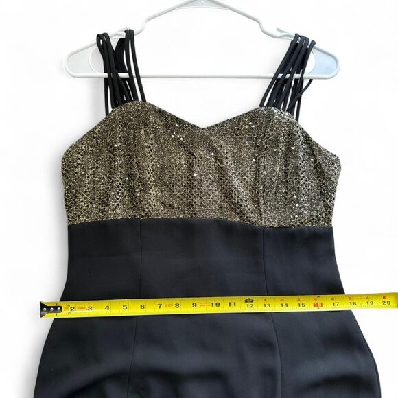 Insane stunning Vintage American Full Length Gown With Gold Sparkly Bodice - Picture 7 of 8